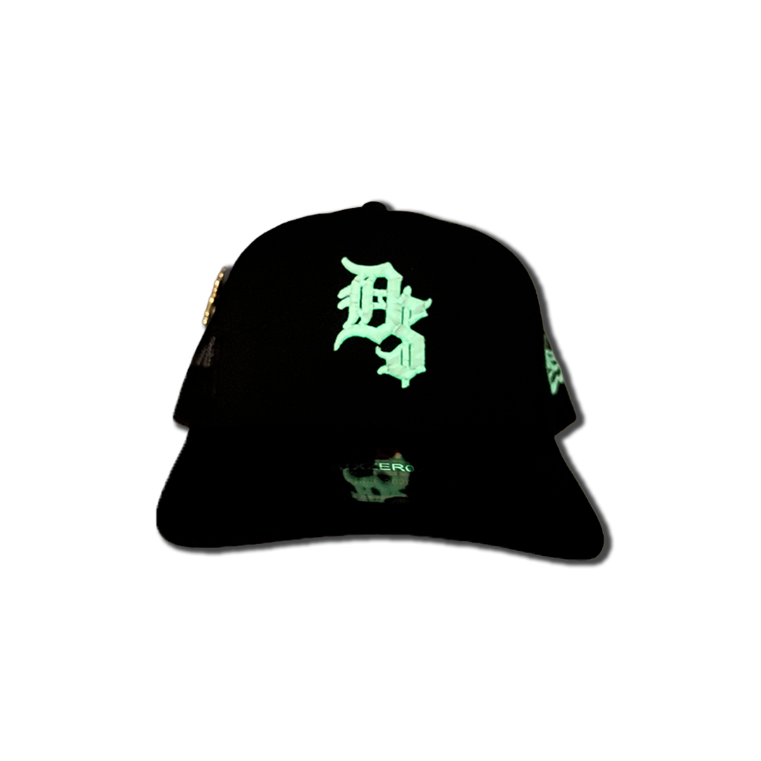 GLOW D$ TRUCKER HAT